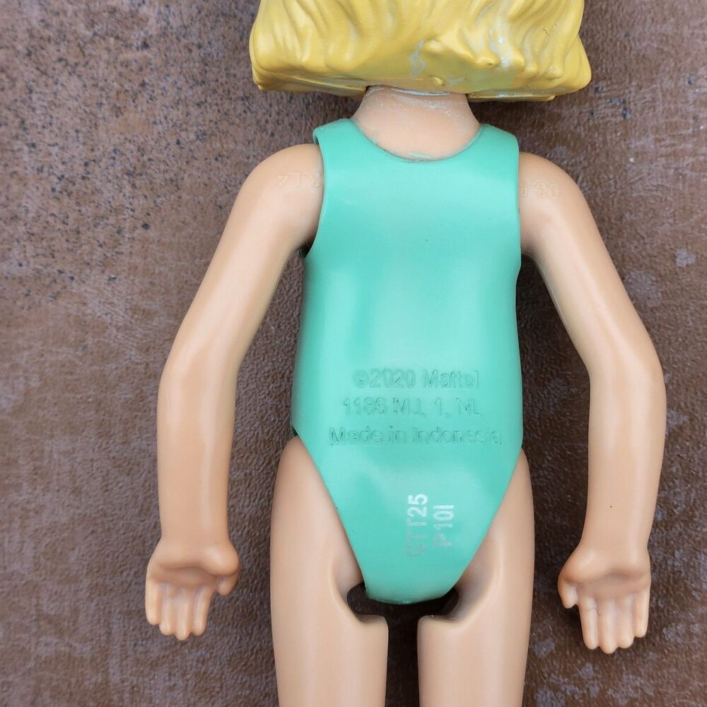 Barbie Chelsea Doll Blonde Hair Flamingo Swimsuit 2020 Mattel 6” Doll Figure - Picture 3 of 8